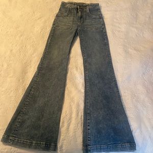American Eagle bell bottom flair jeans